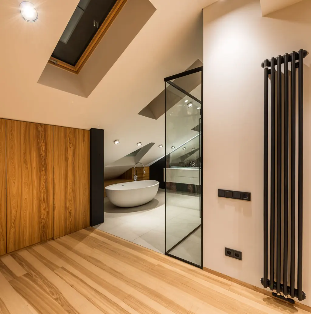 Remodelled bathroom interior — Bathroom Remodeling